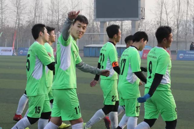 意甲-萨沃纳破门图拉姆造乌龙 尤文2-0乌迪内斯