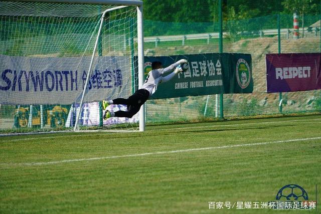 爱德华兹33分杜兰特31分 森林狼大胜太阳1-0