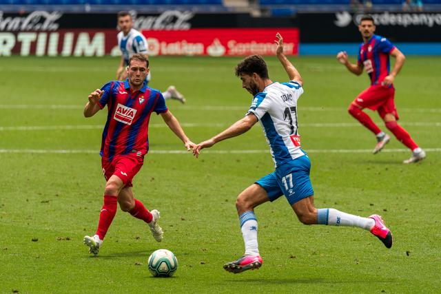 莫兰特28+10灰熊大胜篮网4连胜 公牛力克黄蜂